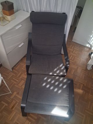 Sillón reclinable gris y negro