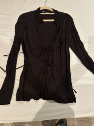 Blusa Zara Negra con Cordones
