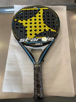 Pala de pádel StarVie Spika nueva