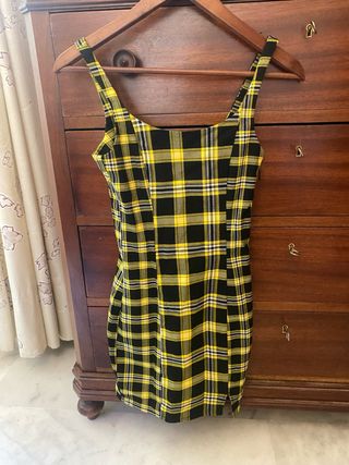 Vestido cuadros H&M amarillo y negro