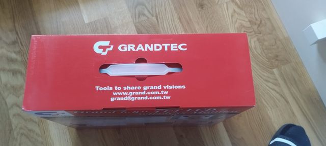 Monitor Inalámbrico GrandTec 6.8 TFT LCD-Cámara TF