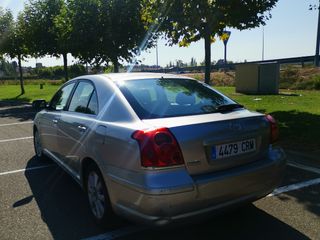 Toyota Avensis 2003