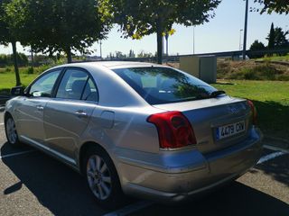 Toyota Avensis 2003
