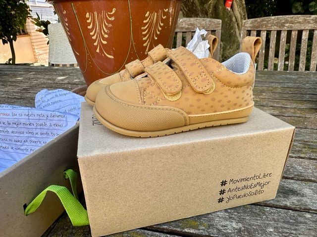 Zapatos Feroz Talla XL Nuevos.