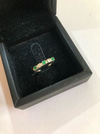 Anillo Oro 18k Esmeraldas y Brillantes