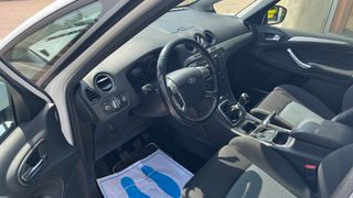 Ford S-MAX 2013