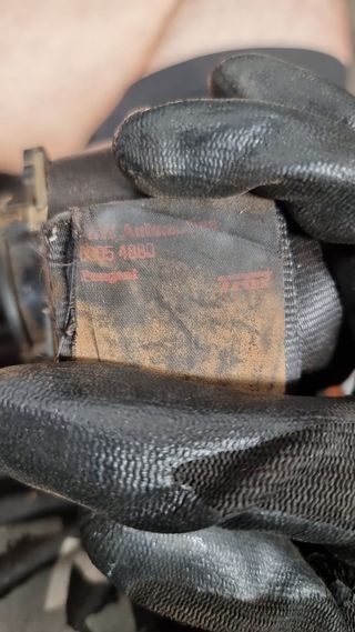 CINTURON TRASERO DERECHO PEUGEOT 406 1999