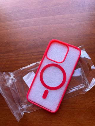 Funda iPhone 15 PRO MagSafe Roja