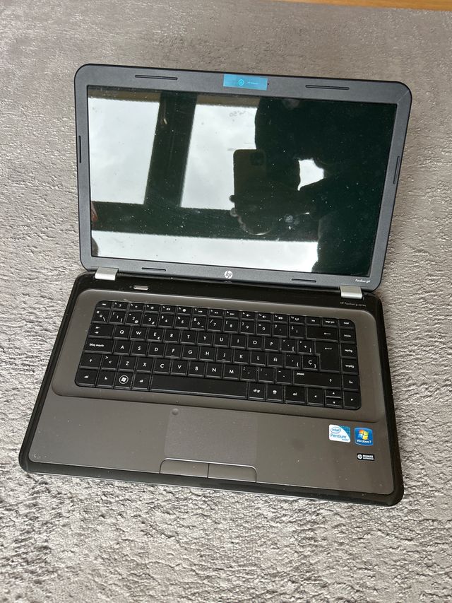 Ordenador HP G series Portátil Plateado