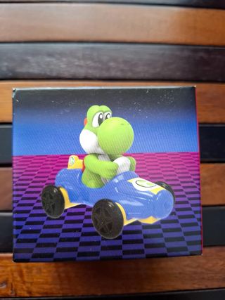 Figura Yoshi Mario Kart Nintendo