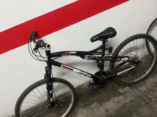 Bicicleta de Montaña Negra