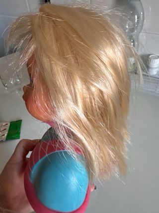 Muñeca para peinar juguete