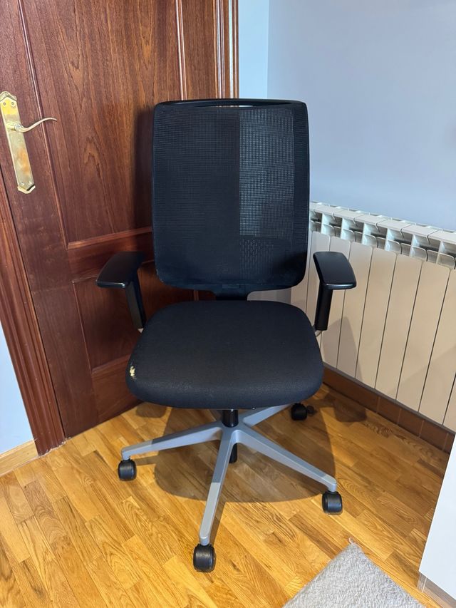 Silla de oficina Steelcase Reply Air Negra