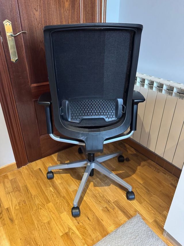 Silla de oficina Steelcase Reply Air Negra