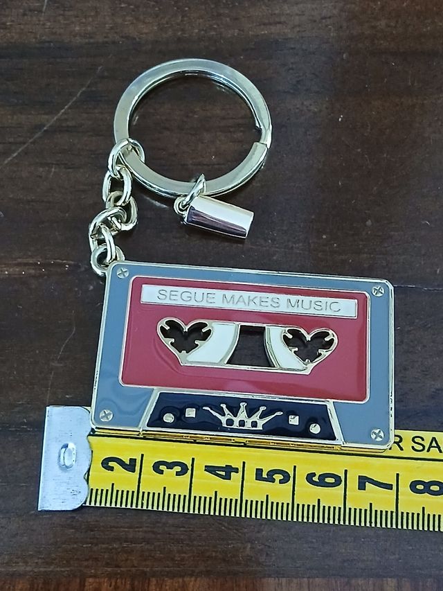 Portachiavi Segue makes music cassetta