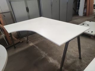 Mesa blanca despacho escritorio con ala IKEA (R70)