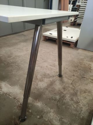Mesa blanca despacho escritorio con ala IKEA (R70)