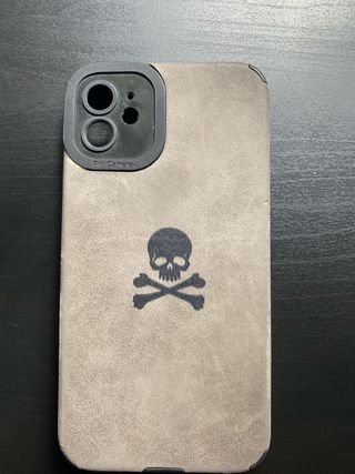 Funda iPhone 11 Calavera