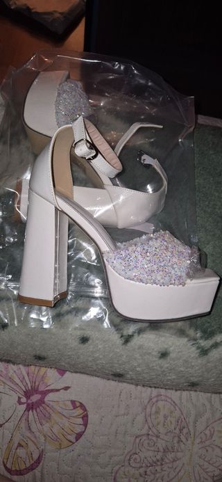 Zapatos de novia 
