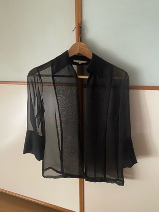 Camicia nera trasparenze
taglia 42 M