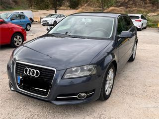 Audi A3 sportback 2012 S-tronic 143cv