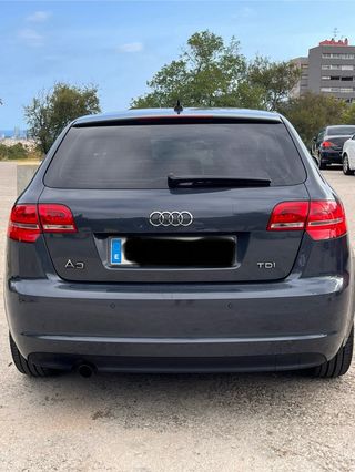 Audi A3 sportback 2012 S-tronic 143cv
