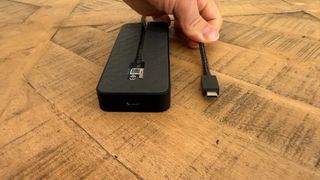 HP USB-C Mini Dock - Estación de Conexión Compacta