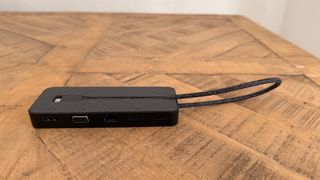 HP USB-C Mini Dock - Estación de Conexión Compacta