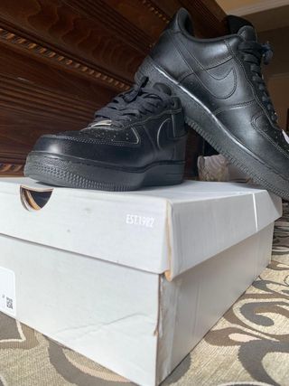 Nike Air Force 1 Negras