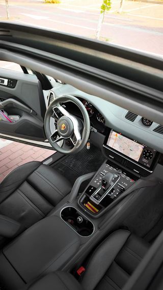 PORSCHE CAYENNE 3.0 V6