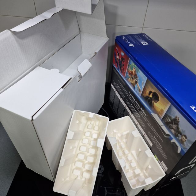 Caja PS5 Digital Edition Sony