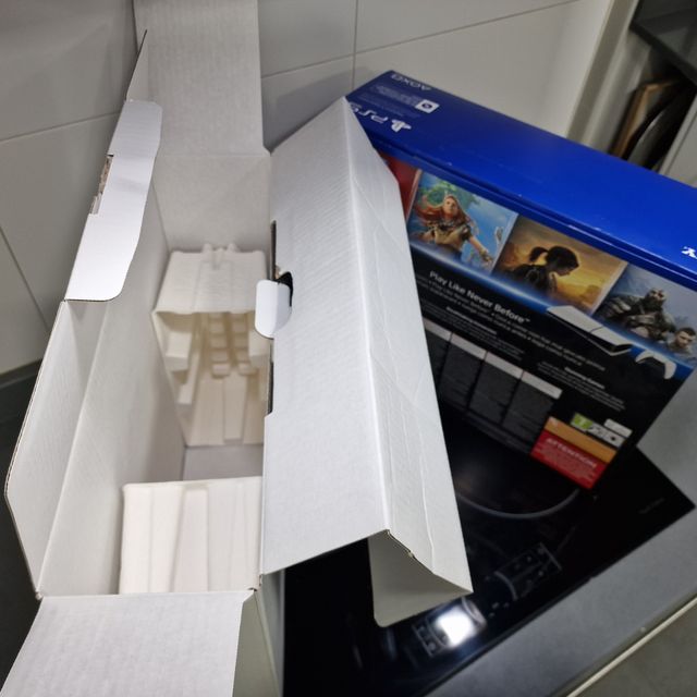 Caja PS5 Digital Edition Sony