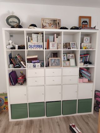 Estantería Kallax Ikea Blanca + complementos
