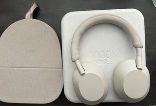 Auriculares Sony WH-1000XM5