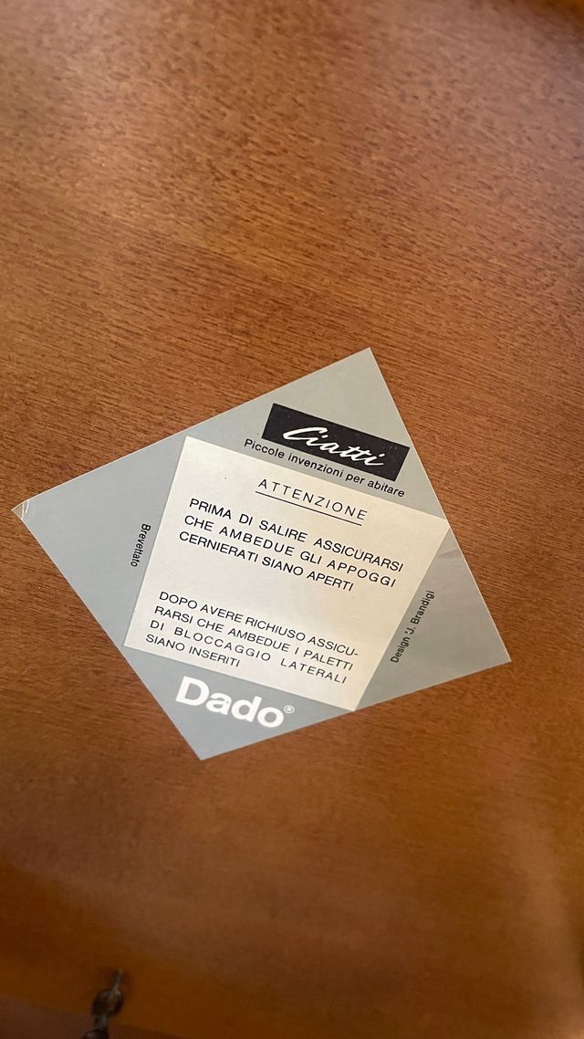 Mueble cubo auxiliar madera