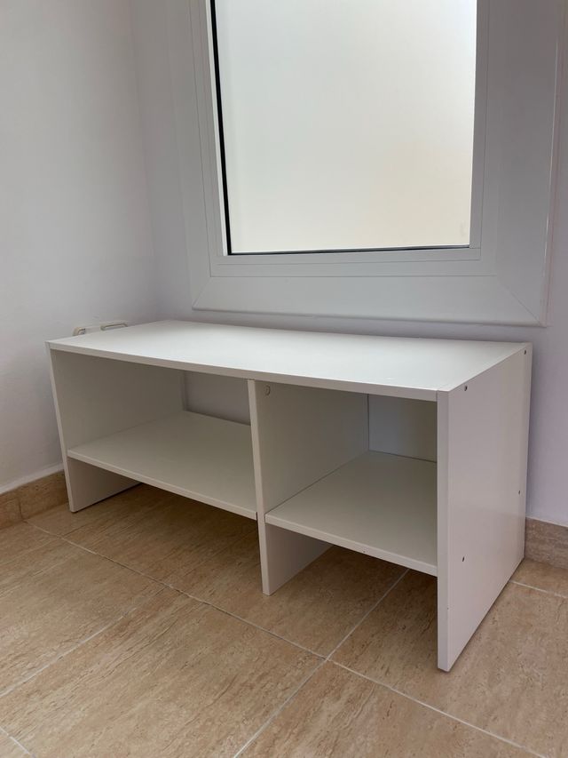 Mueble TV blanco de madera