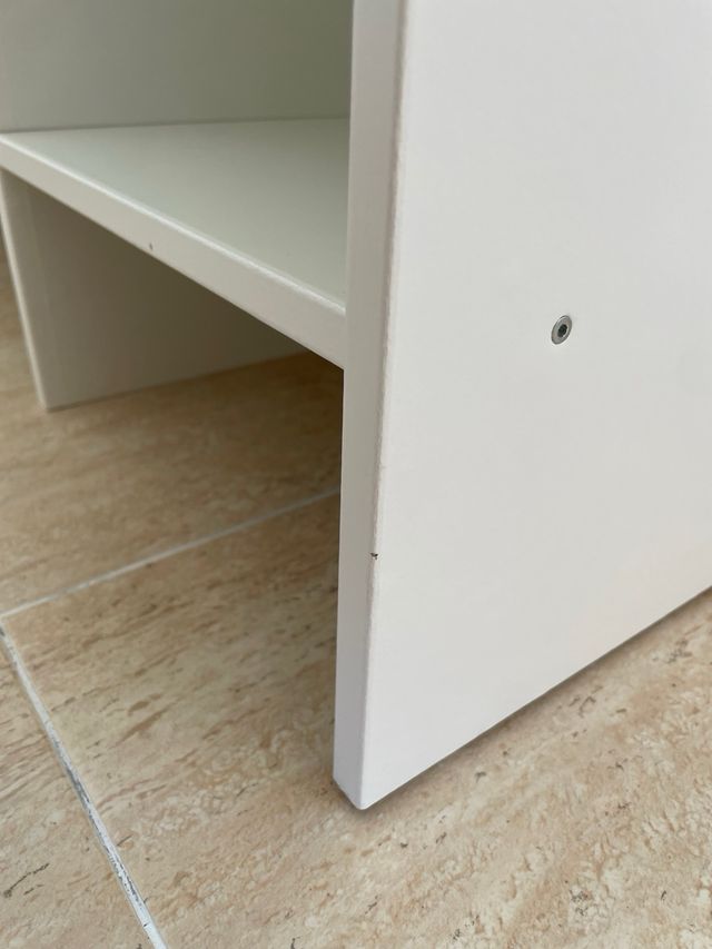 Mueble TV blanco de madera