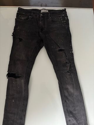 Vaqueros hombre rotos