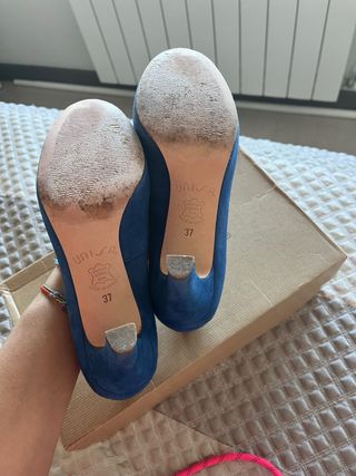 Zapatos de salón Unisa azules