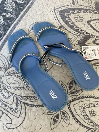 Sandalias Zara Azules Brillantes
