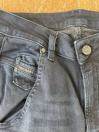 Pantalones vaqueros Diesel 2 USOS SOLO mujer