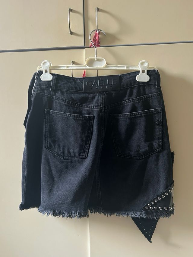 Gonna jeans nera Gaelle Paris con stella