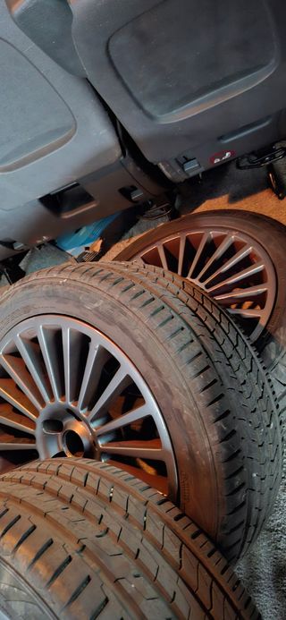 Llantas 17 Audi Volkswagen con 235 45 17 97Y