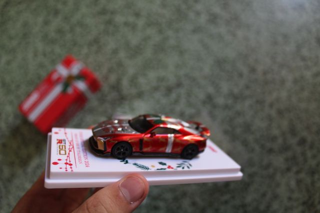Inno64 Nissan GTR R35 Edición Navidad 2024