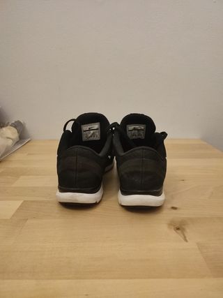 Bambas Zapatillas Nike Negras talla 38 training