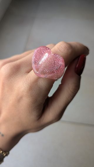 Anillo corazón rosa con purpurina