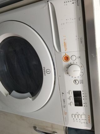 Lavadora Secadora Indesit 7kg 1600rpm