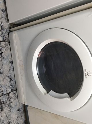 Lavadora Secadora Indesit 7kg 1600rpm