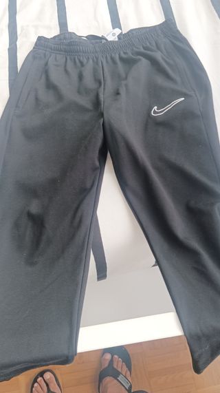 Chándal Nike Negro.
XL 158-170cm.