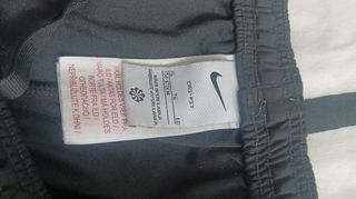 Chándal Nike Negro.
XL 158-170cm.